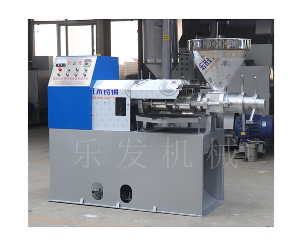 110型条排熟榨榨油机